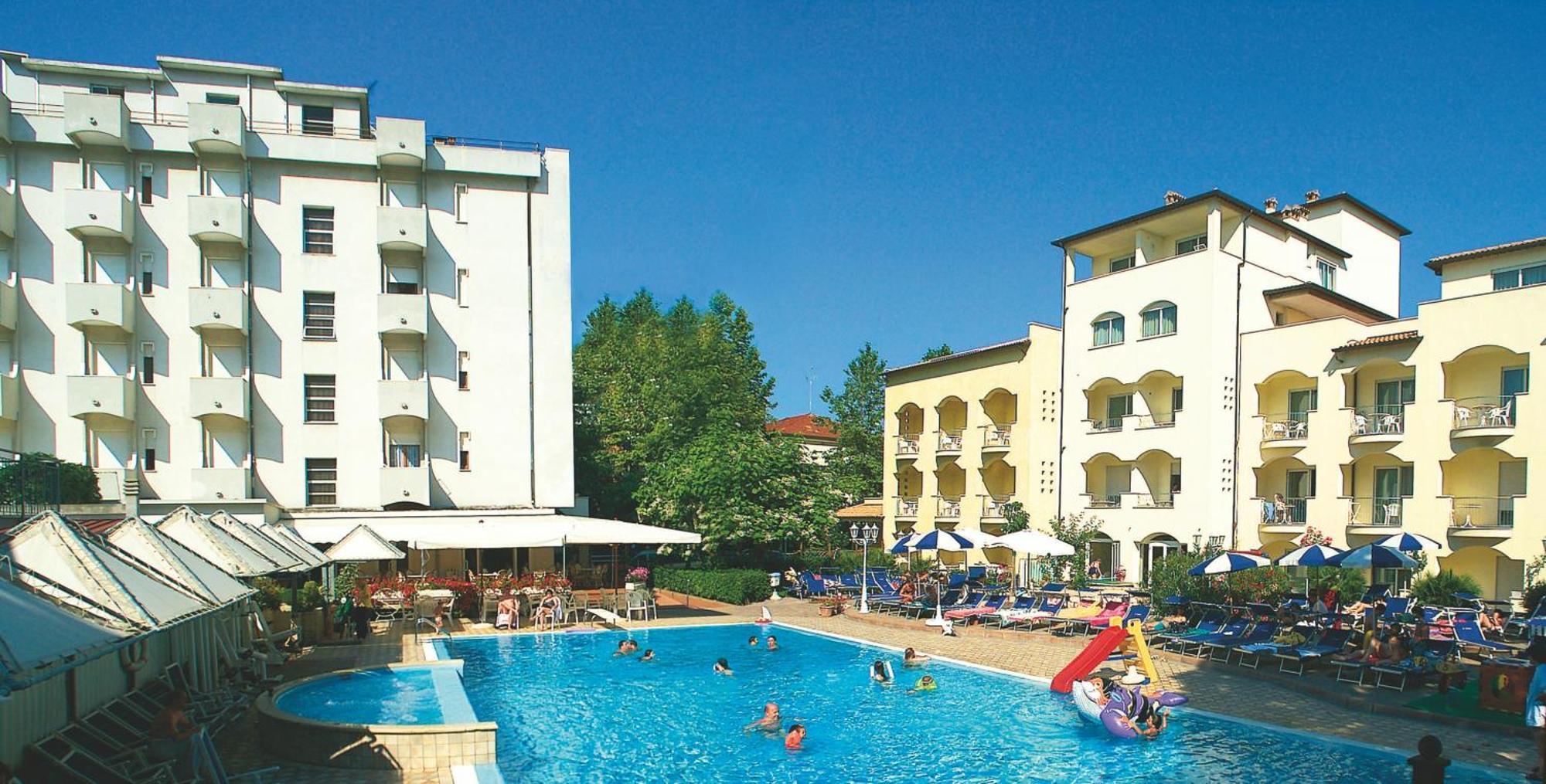 Hotel Sport & Residenza Cesenatico Exteriör bild