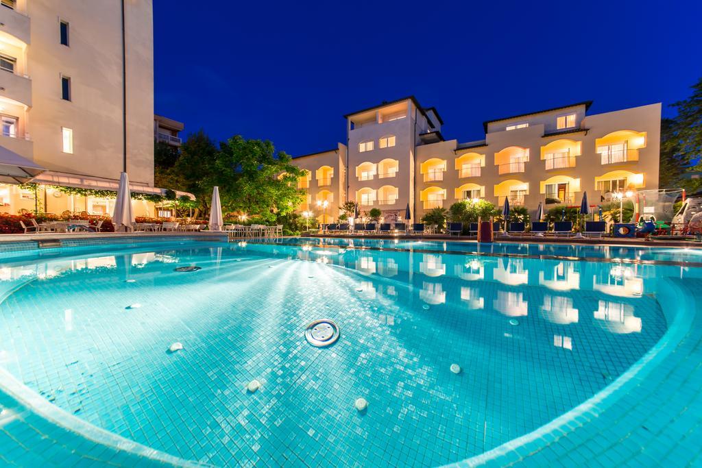 Hotel Sport & Residenza Cesenatico Exteriör bild