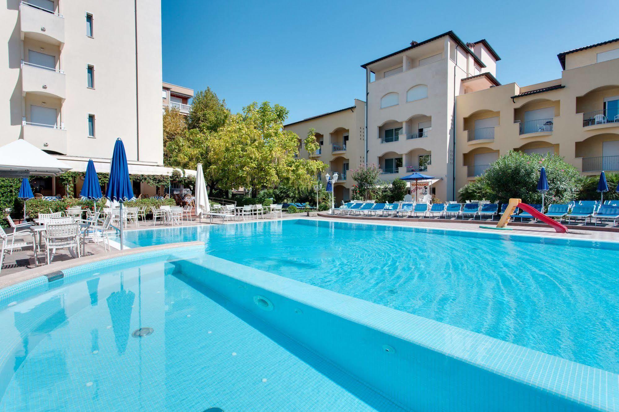 Hotel Sport & Residenza Cesenatico Exteriör bild