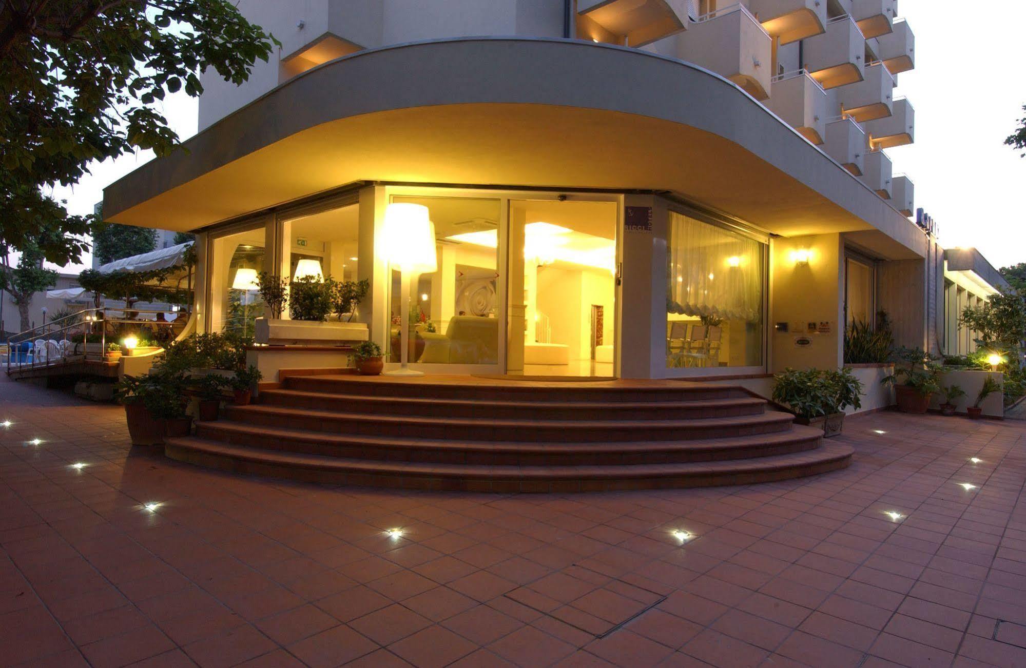 Hotel Sport & Residenza Cesenatico Exteriör bild