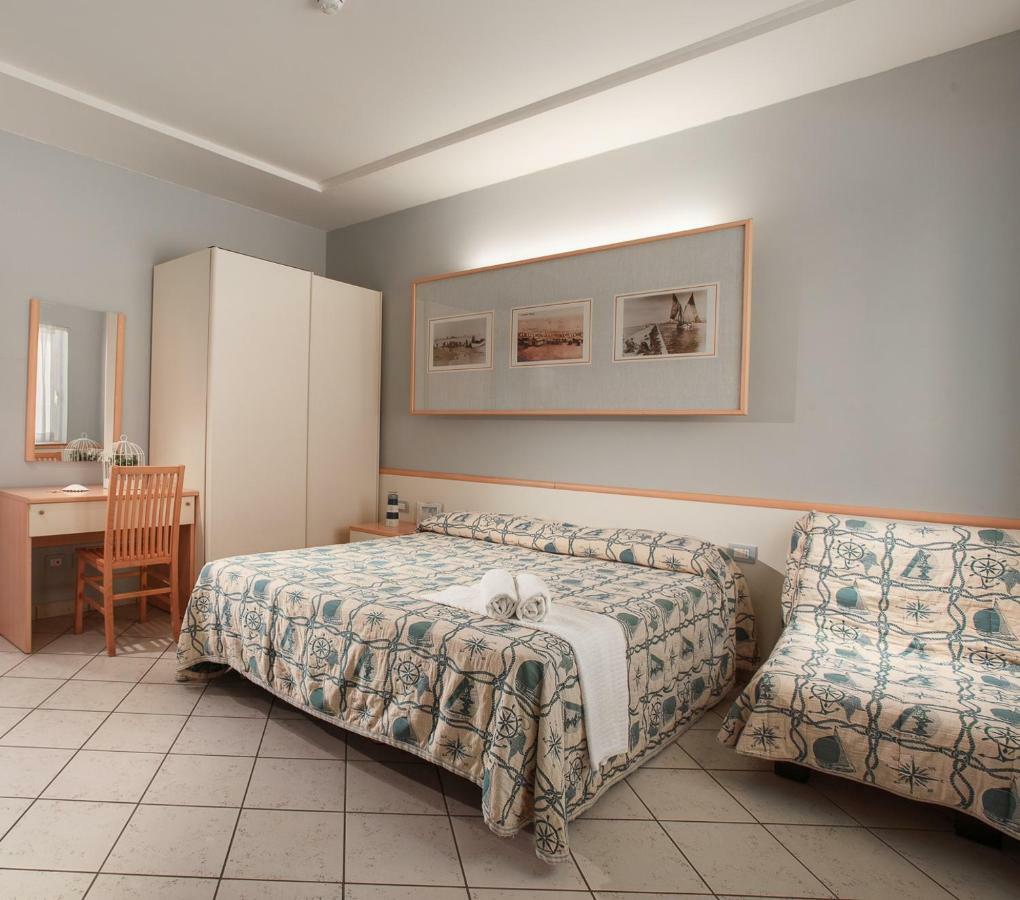 Hotel Sport & Residenza Cesenatico Exteriör bild